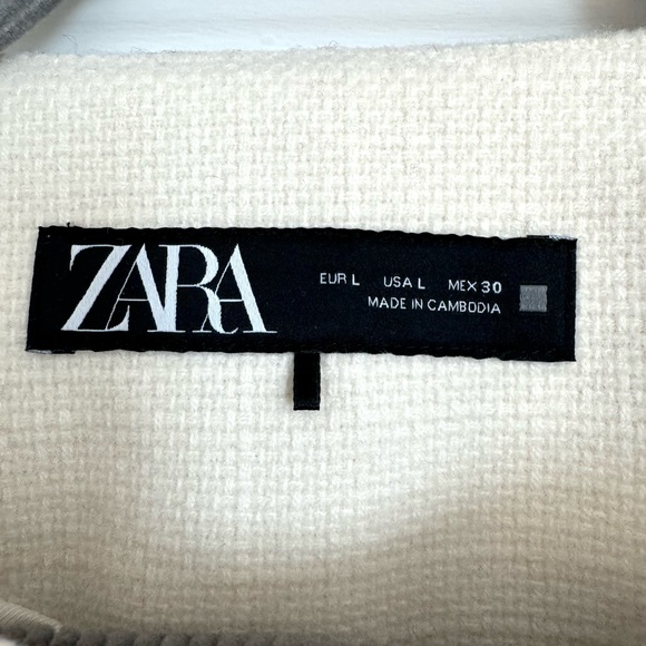 Zara cream tweed boxy jacket w gold buttons - L - exc. condition worn once - Picture 4 of 6